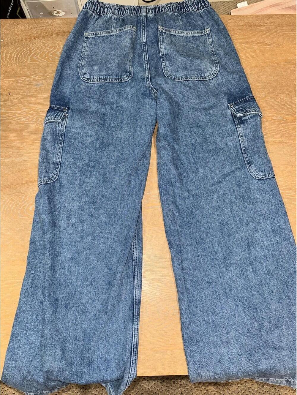 Gap Denim High Rise Wide Leg Cargo Jeans 29” Womens M Blue Drawstring Casual - Picture 4 of 4